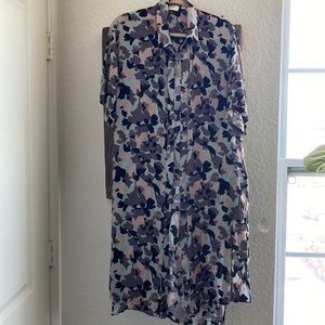 Multi colored long shirt. Can be worn  as a dress or shirt.
